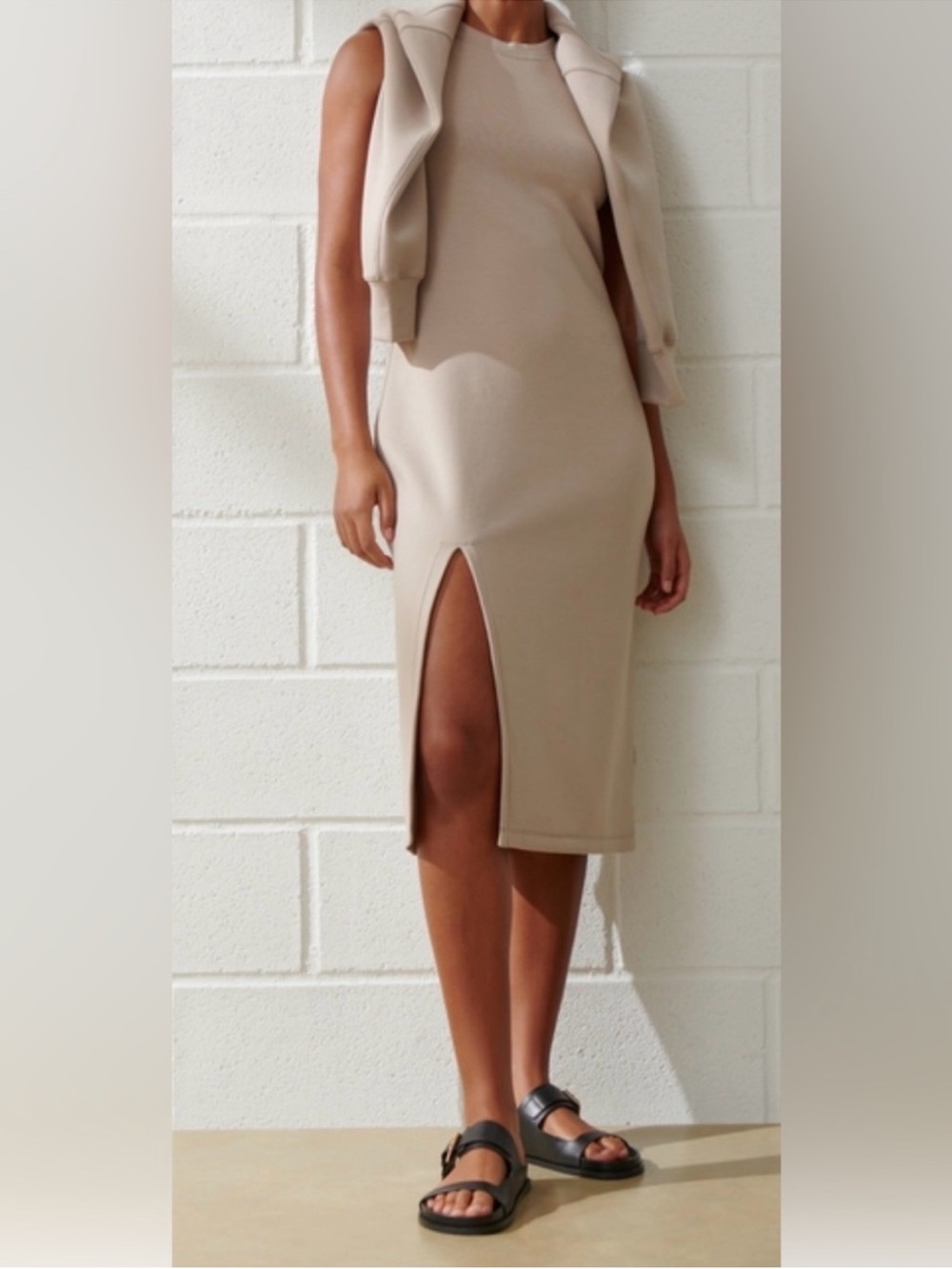 NWT Abercrombie & Fitch YPB neoKNIT Fitted Dress in Sand Taupe - Picture 2 of 9
